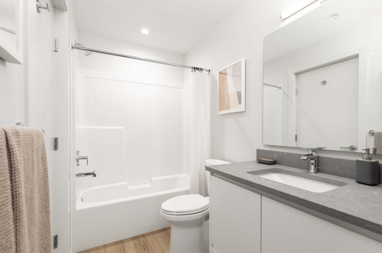 Midtown - Photo 6 of 50