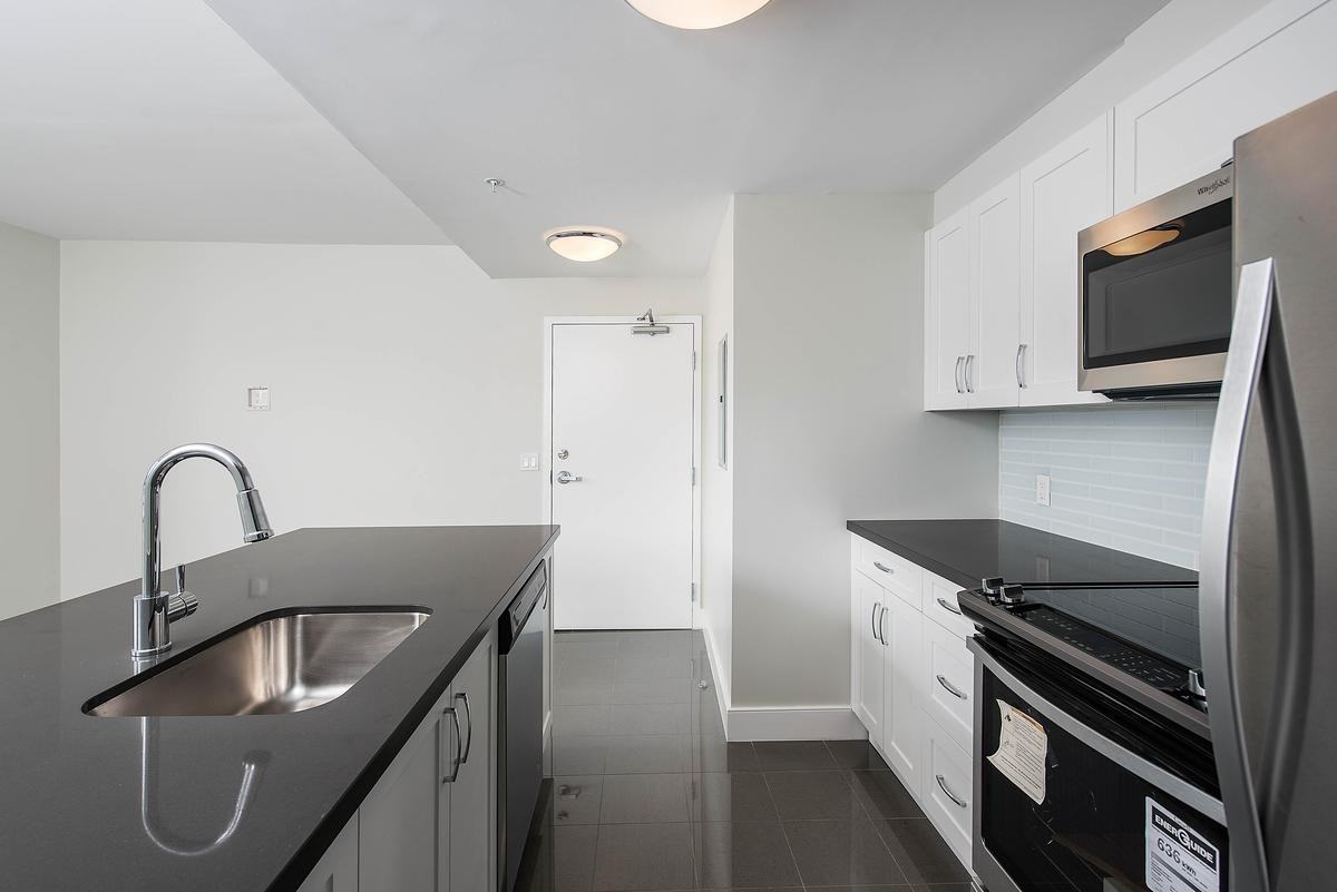 350 The East Mall - Photo 6 of 28