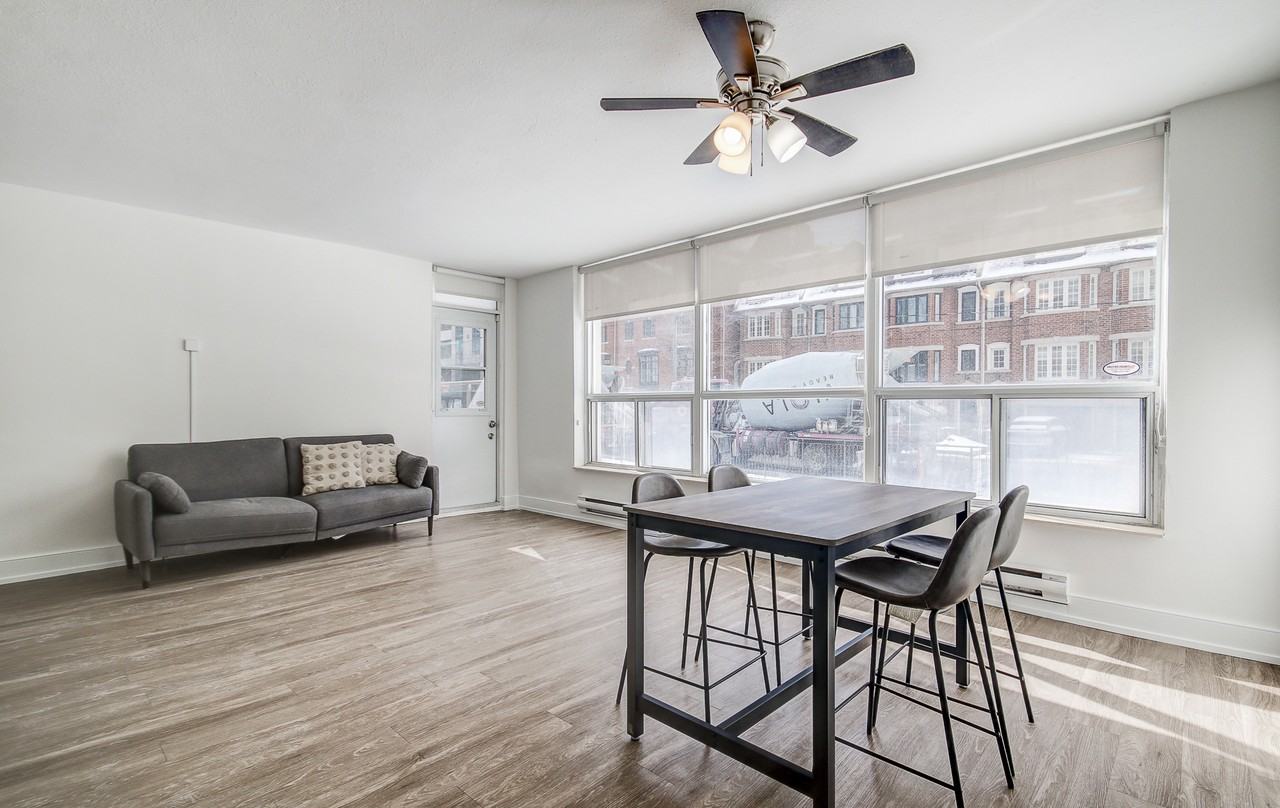 133 Erskine Ave. - Photo 4 of 25