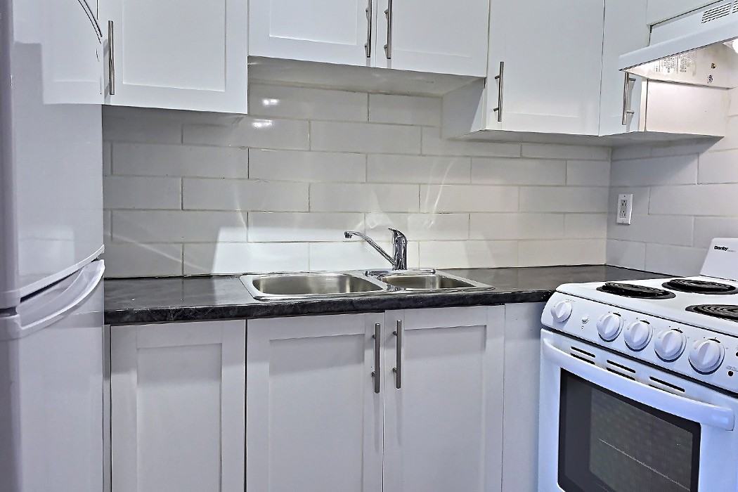 6300 Av Lennox — photo 1