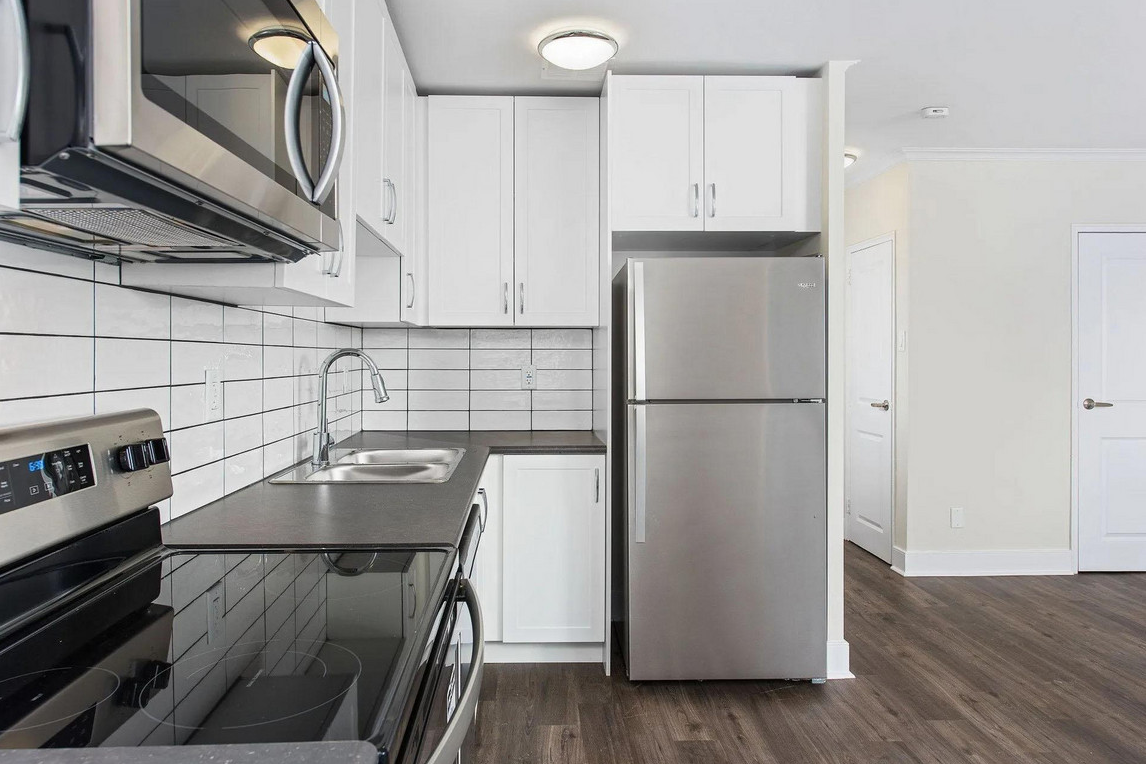 2278 Weston Rd. - Photo 6 of 27