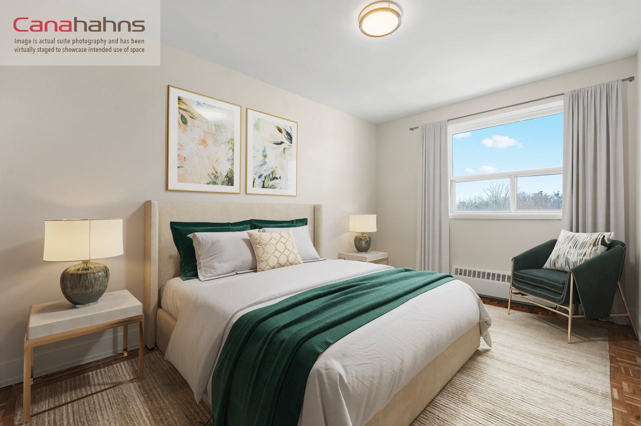 26 Park Street Apartments in Mississauga - Photo 2 of 16