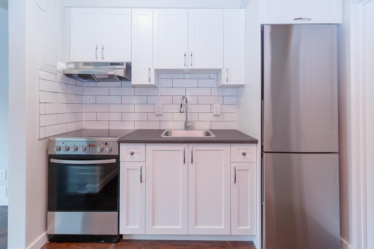 Riverbend Terrace - Photo 3 of 37