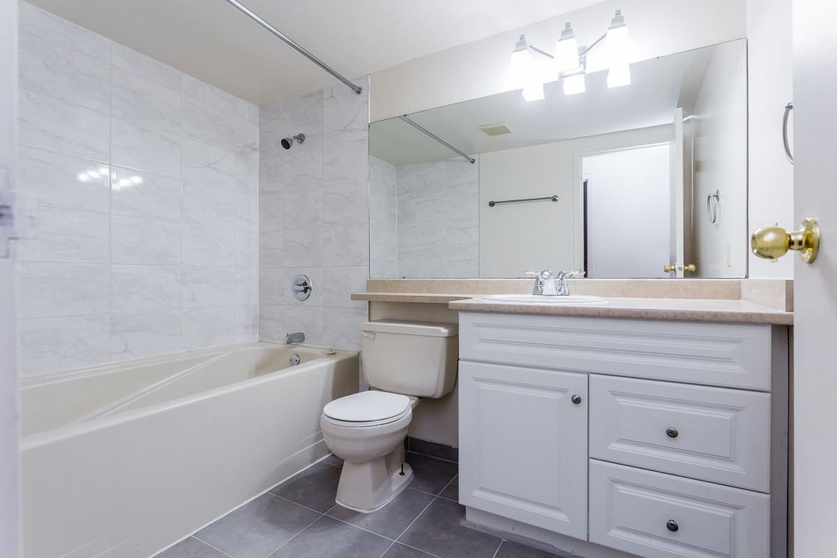 Halifax Towers Apartments - Photo 6 of 9