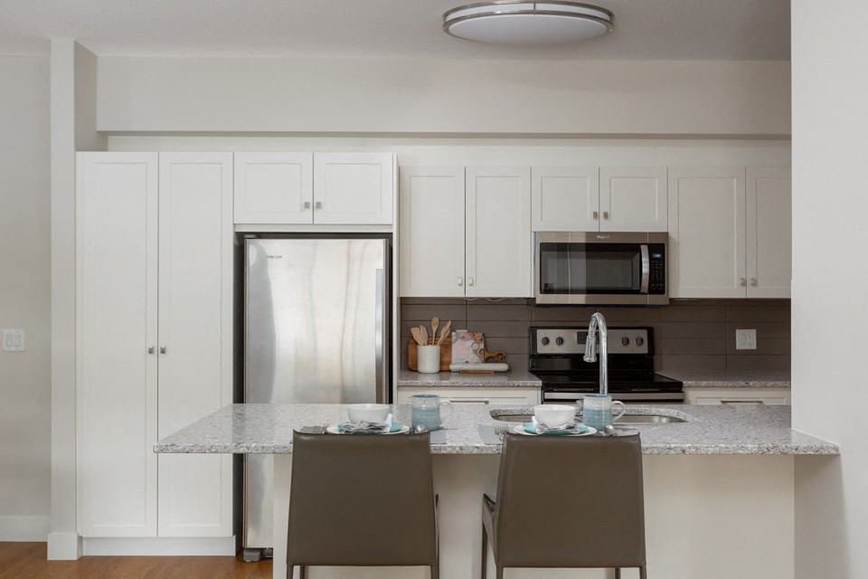 The Conservatory! - Photo 6 of 34