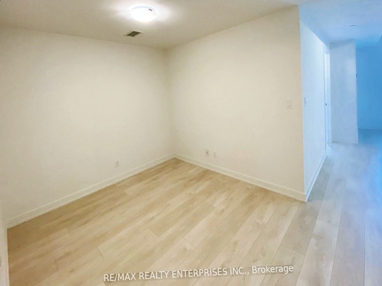 30-50 Ordnance St Toronto, ON - Photo 5 of 50