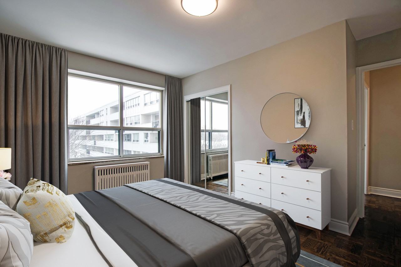 640 Roselawn Ave. - Photo 7 of 18