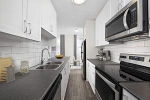 featured image of 500 Glenelm Cres