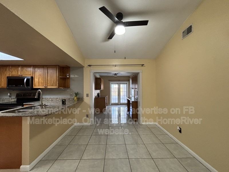 12698 Gorda Cir E - Photo 4 of 27