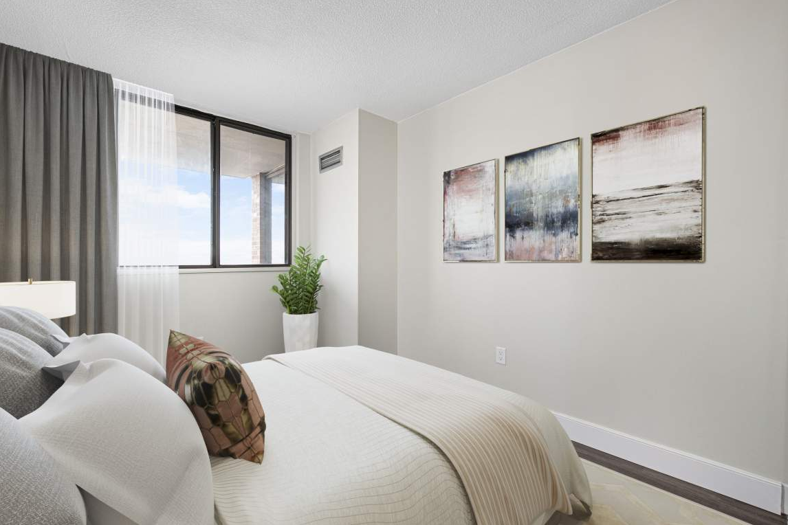 2240 Weston Rd. - Photo 4 of 26