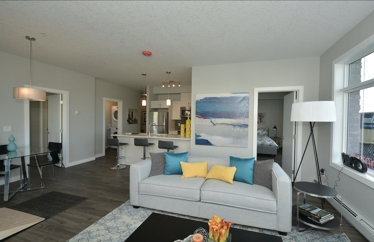 Aqua - Photo 2 of 28