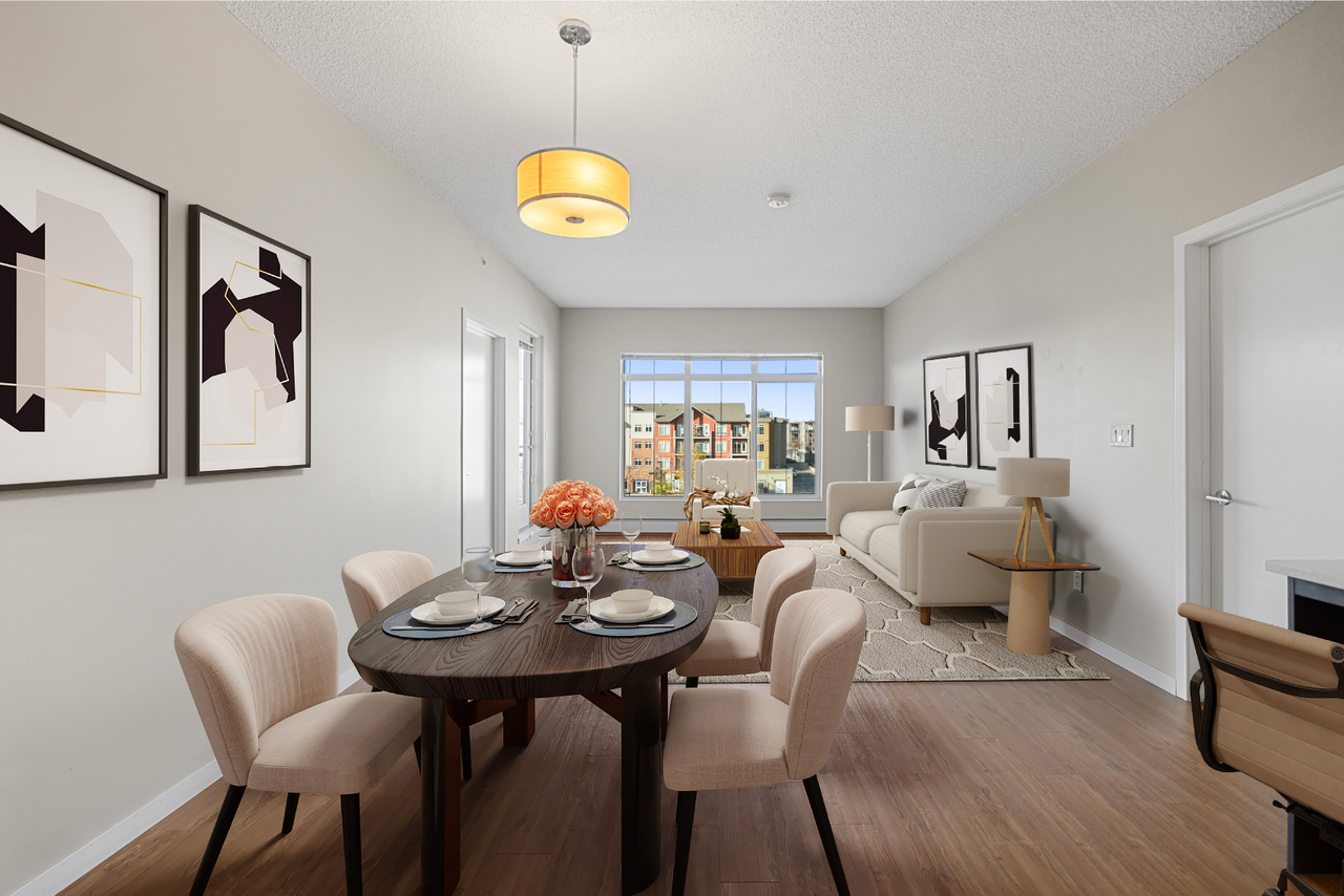 Aura - Photo 2 of 34