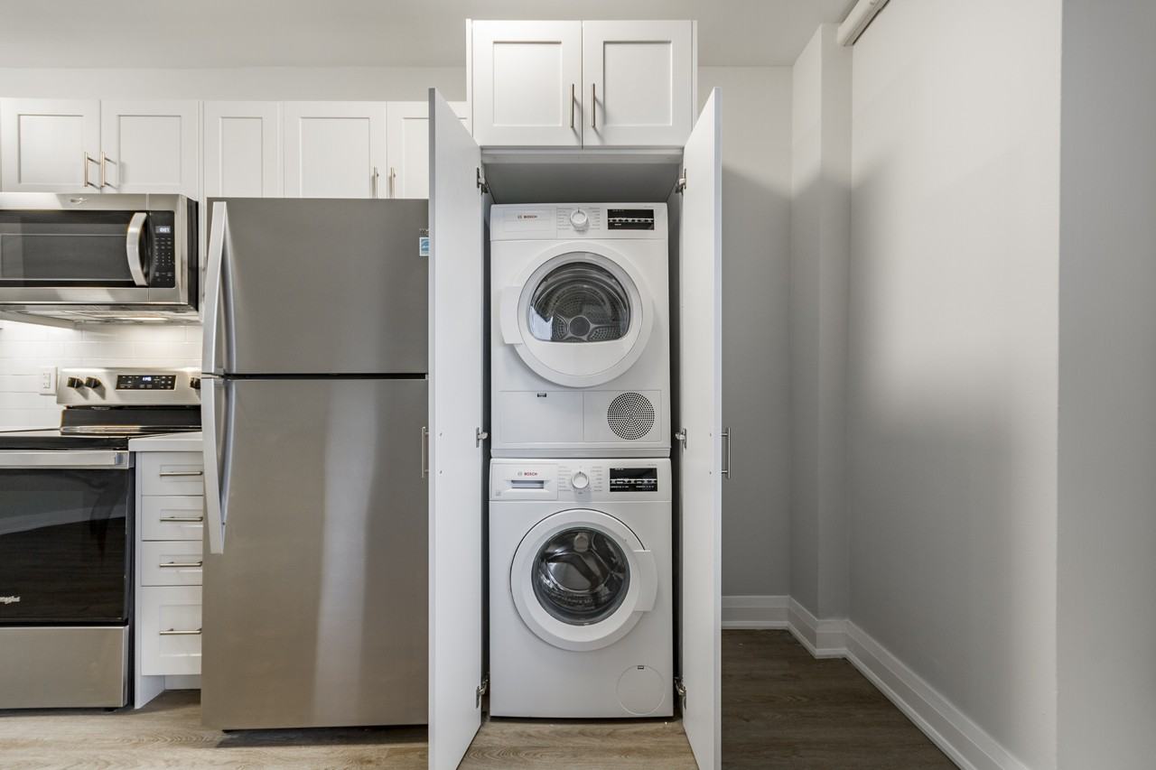 2293 Eglinton Avenue East - Photo 3 of 22