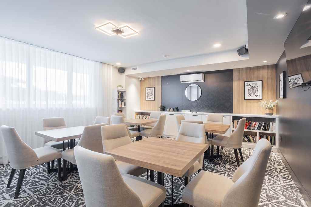 7 Éléments - Photo 4 of 9