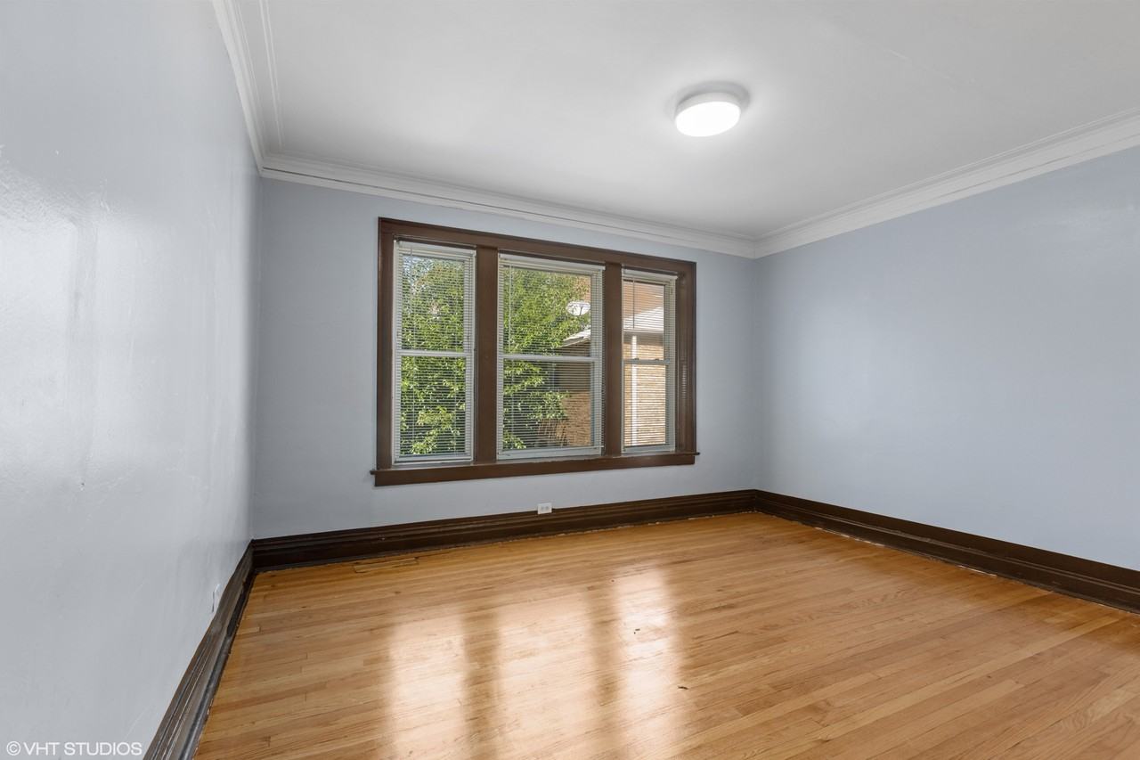 7836 South Sangamon Street - Photo 3 of 7