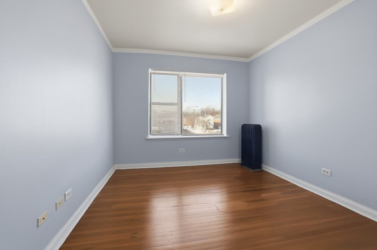 7501 S Stewart Avenue - Photo 4 of 42