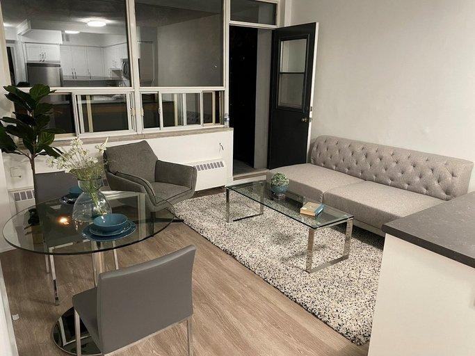 4750 Bathurst Street - Photo 5 of 6