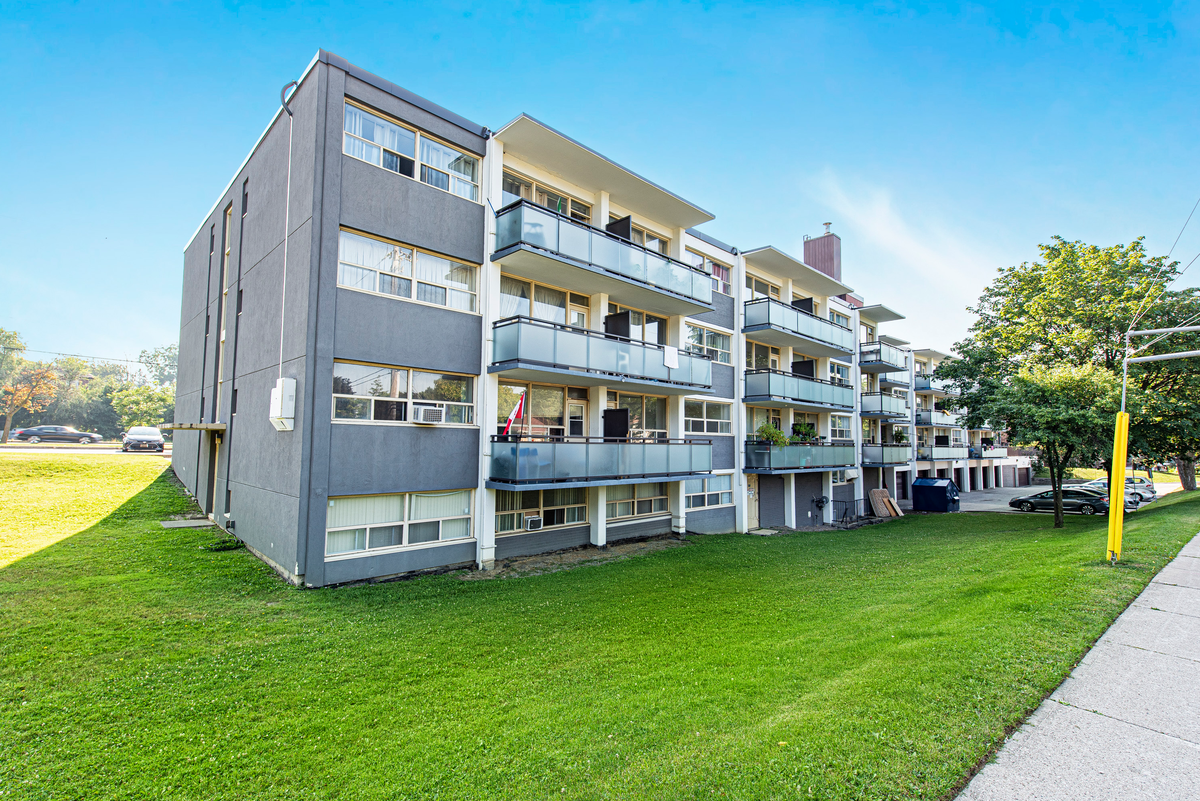 4750 Bathurst Street - Photo 6 of 6