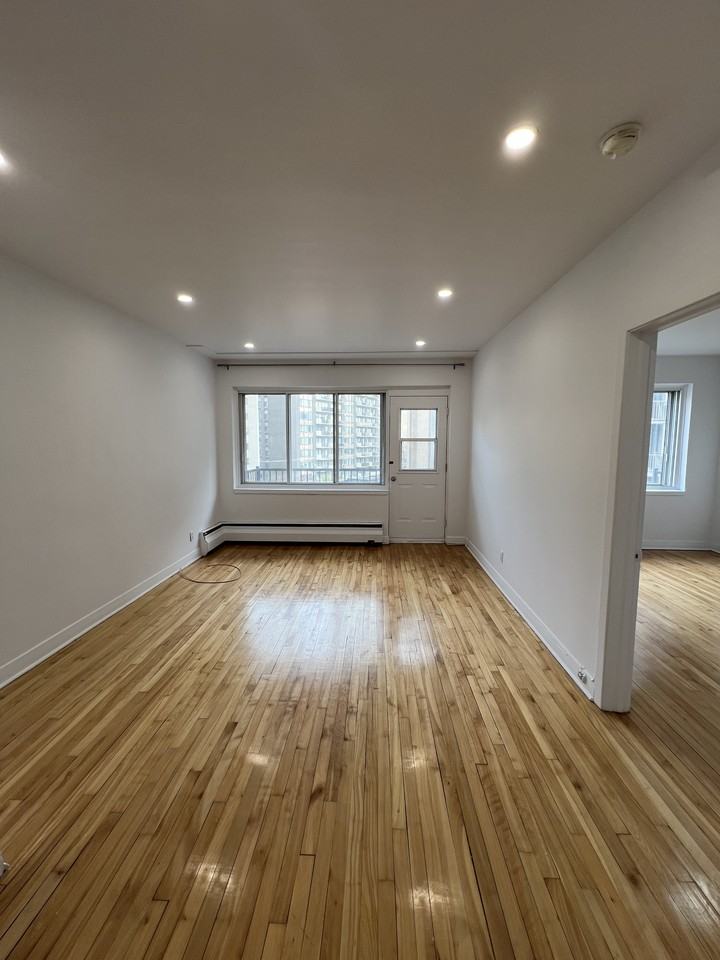 5475 Av Westminster — photo 2