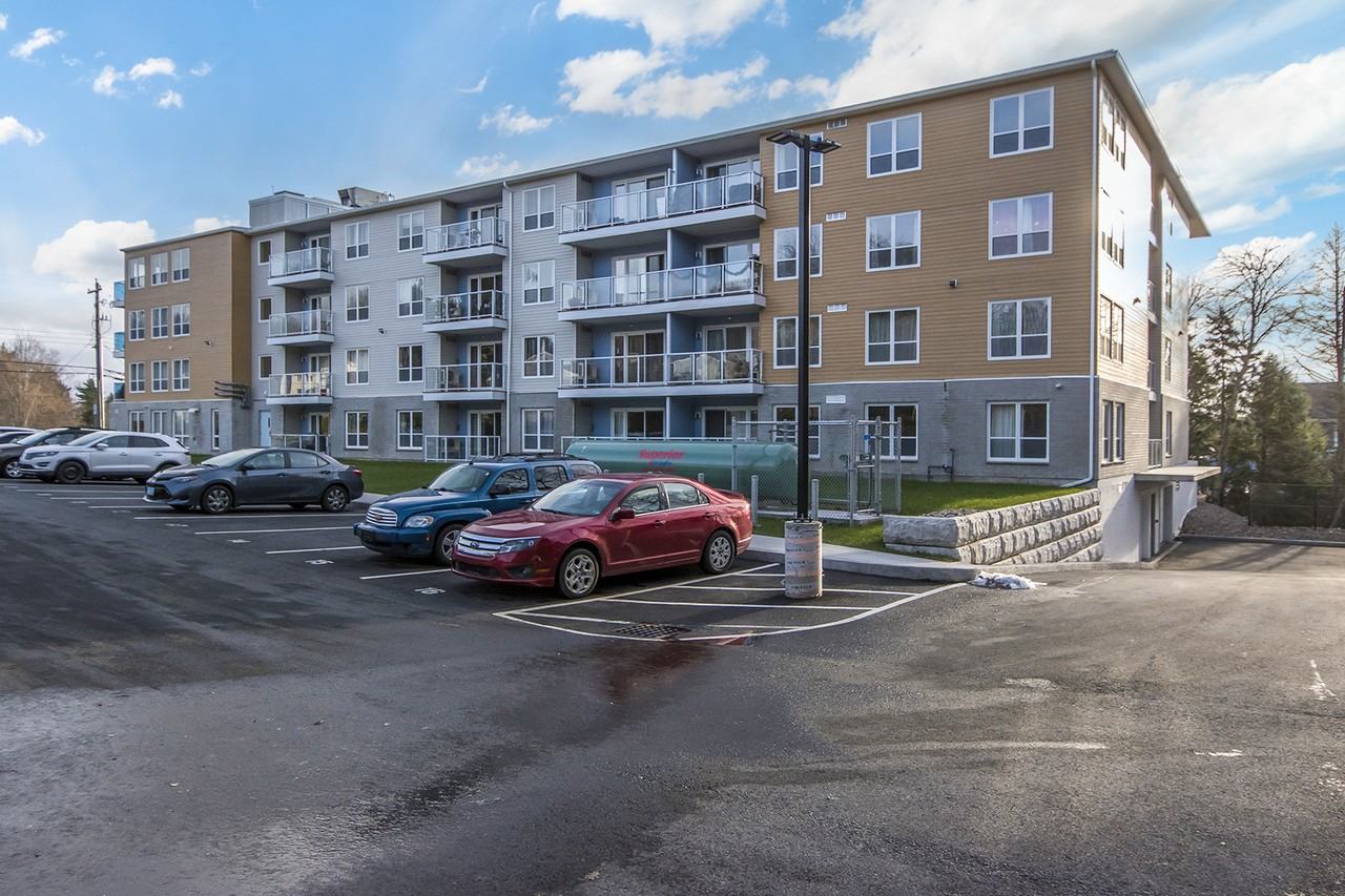 The Pinehill Apartments - Photo 4 of 26