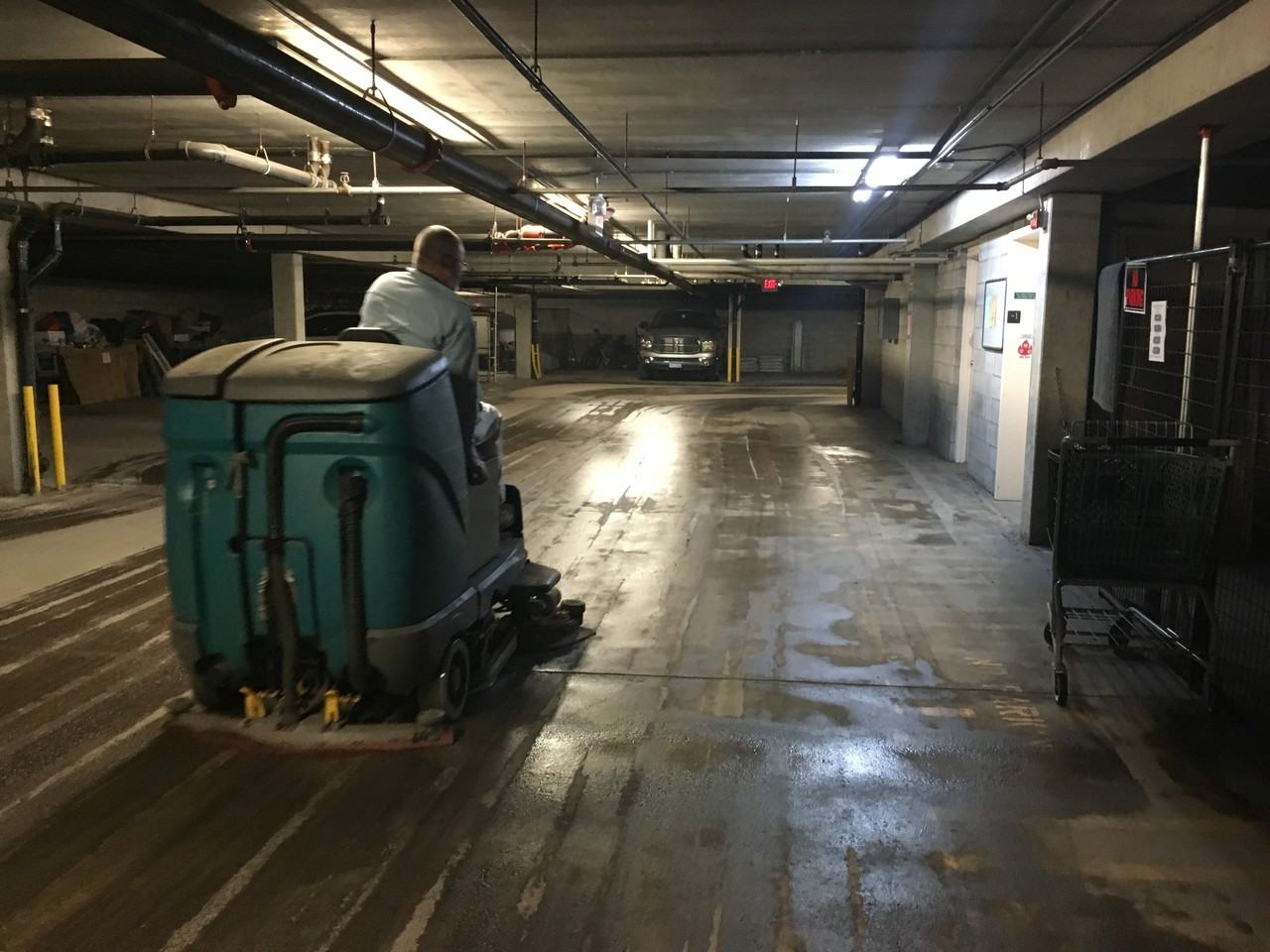 Lionspark Apartments - Photo 6 of 10