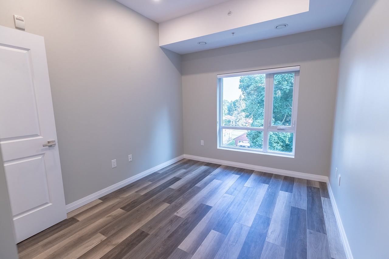 5971 Dorchester - Photo 6 of 40