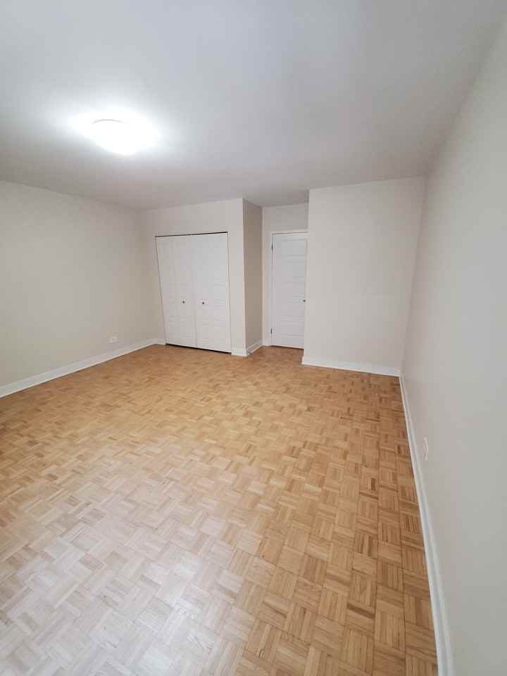 1260 Av Du Docteur-Penfield — photo 3