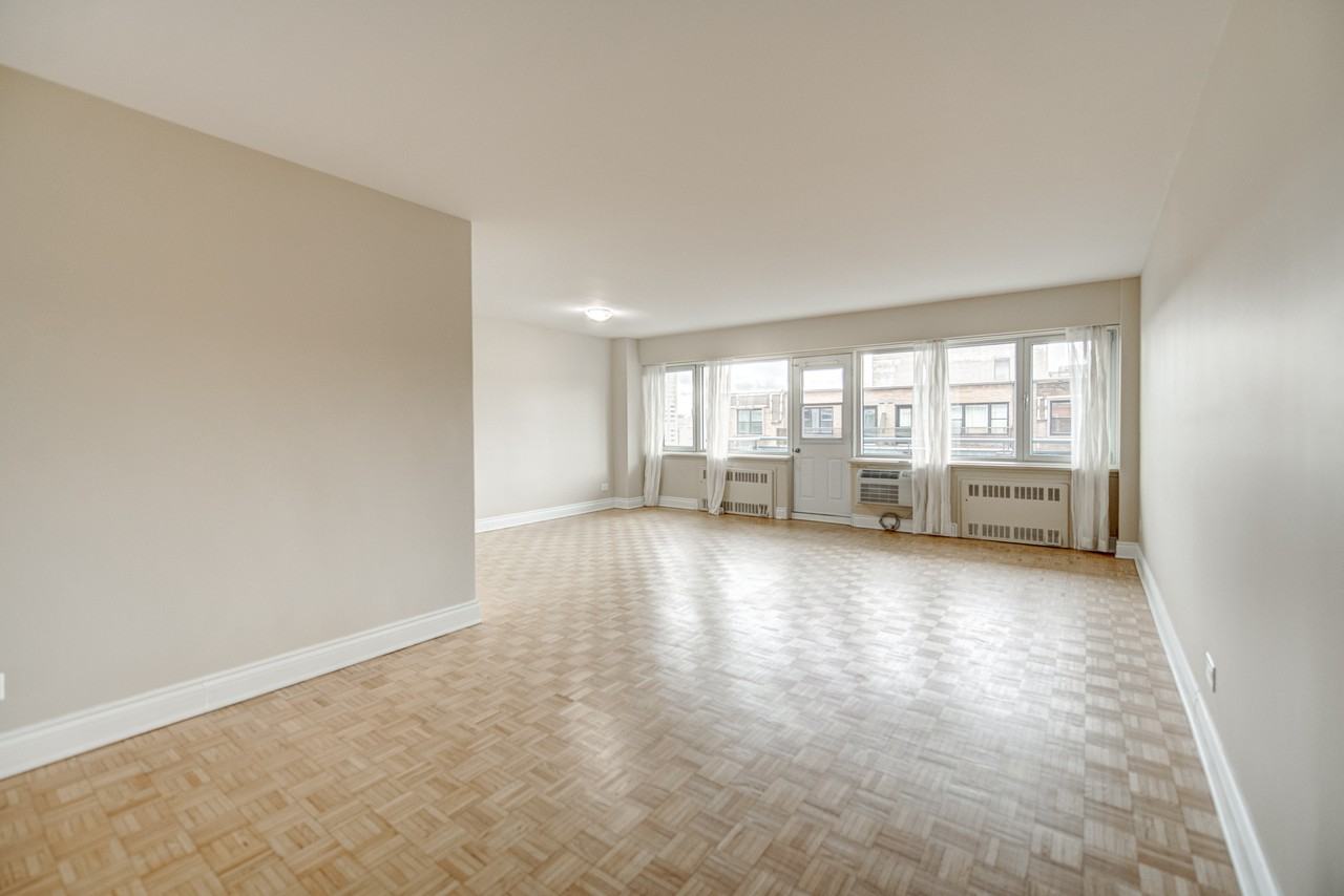 1260 Av Du Docteur-Penfield — photo 1