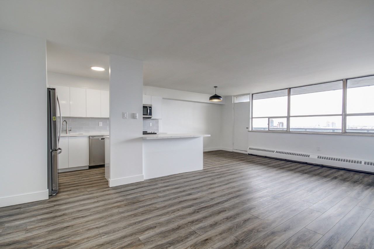 370 Ridelle Ave. - Photo 5 of 50