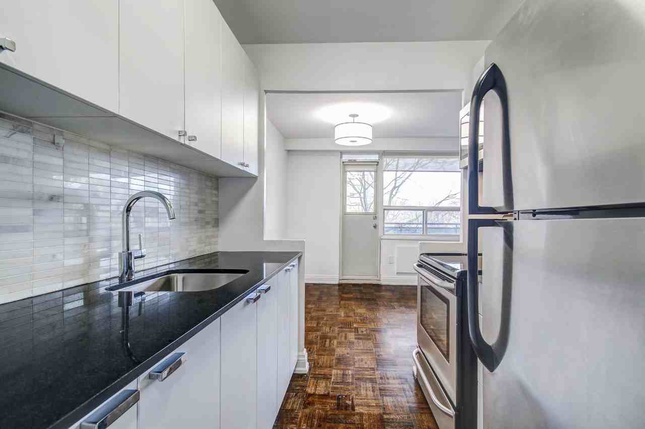 1833 & 1835 Bayview Ave. - Photo 7 of 42