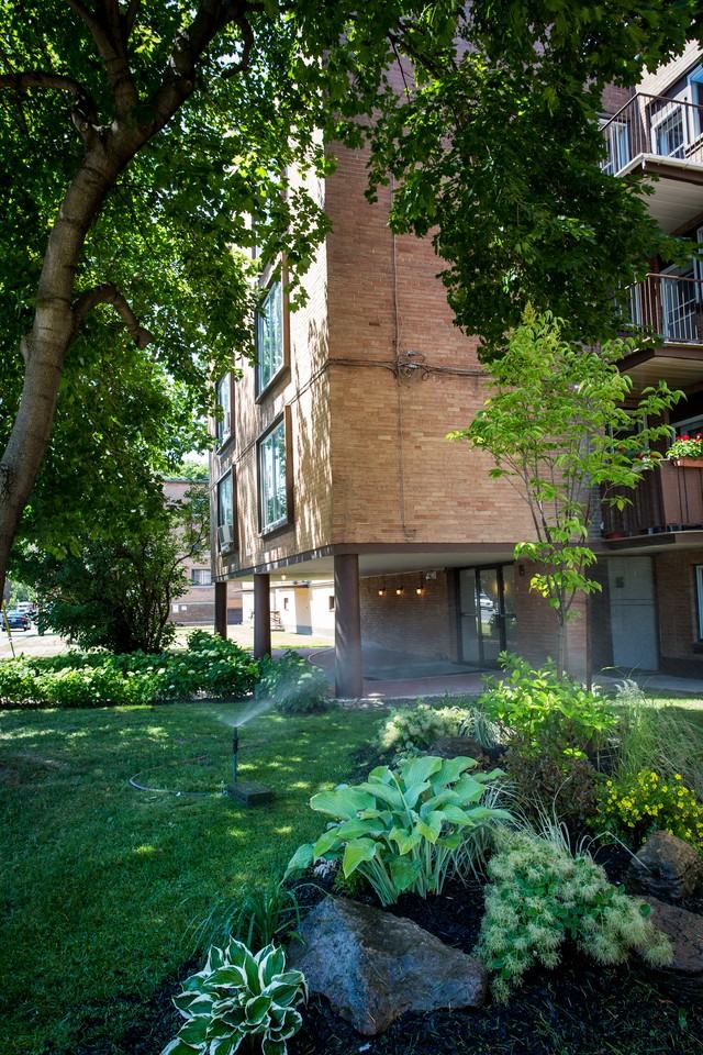 6001-6101-6151 Chemin de la Côte Saint-Luc - Photo 3 of 38