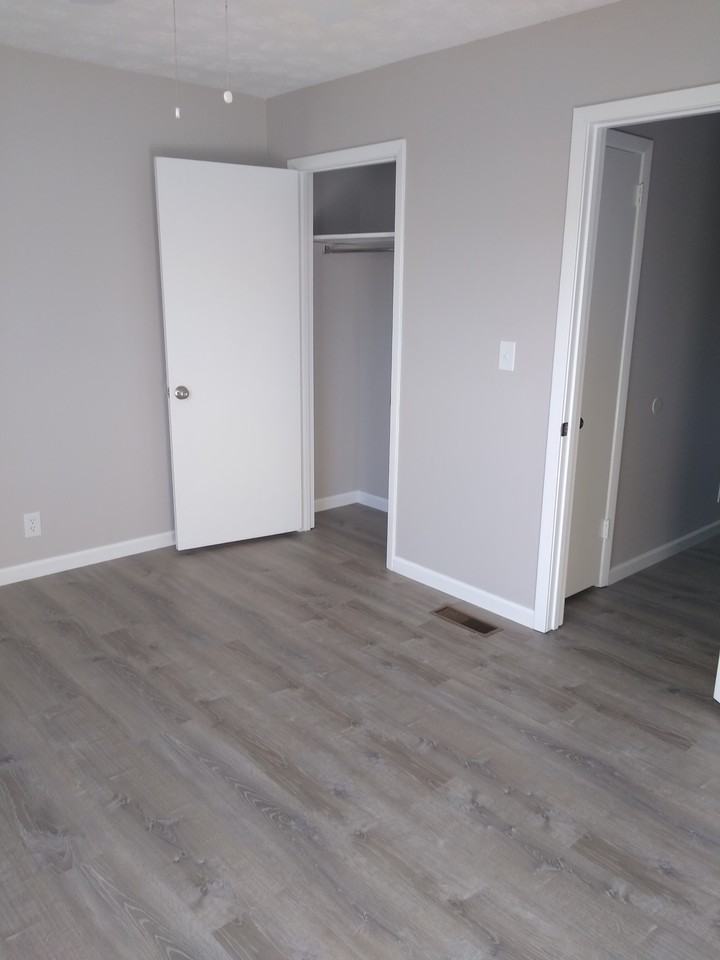 Scheel Townhomes - Photo 5 of 14