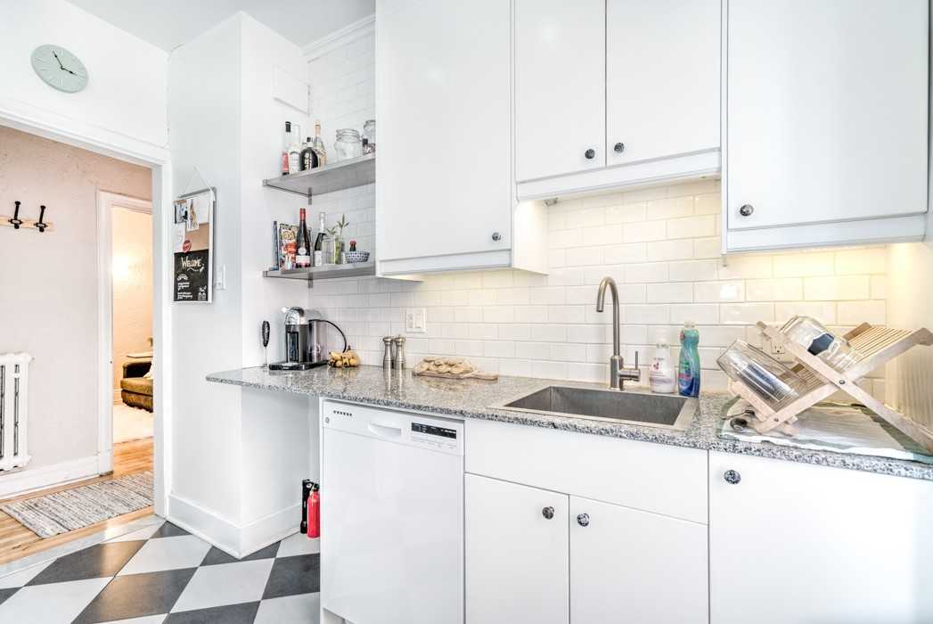 130 Rue Prince-Arthur O — photo 3