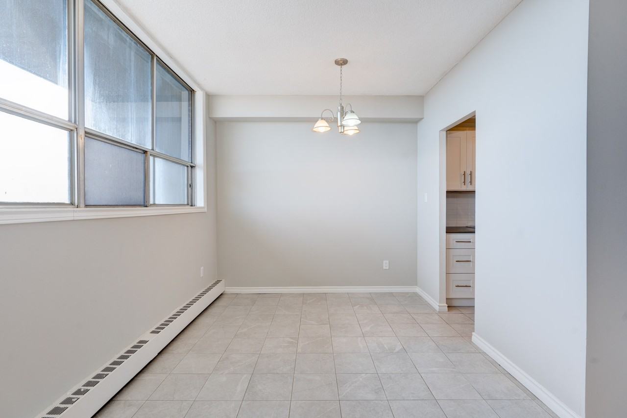 222 Nonquon Road - Photo 7 of 23