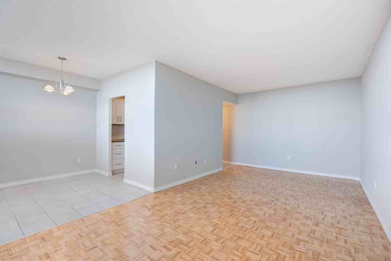 222 Nonquon Road - Photo 7 of 22