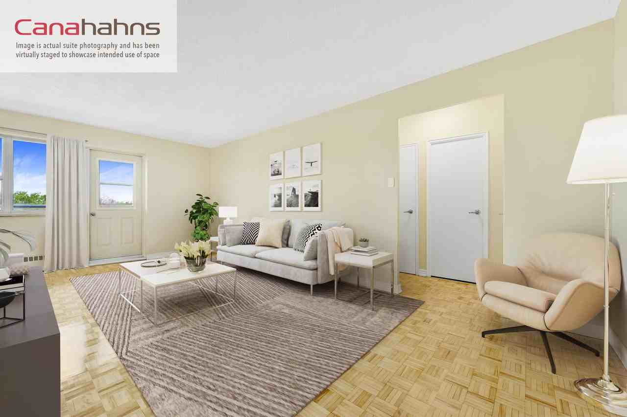 The Sheridan Manor Apartments in Mississauga - Photo 5 of 26