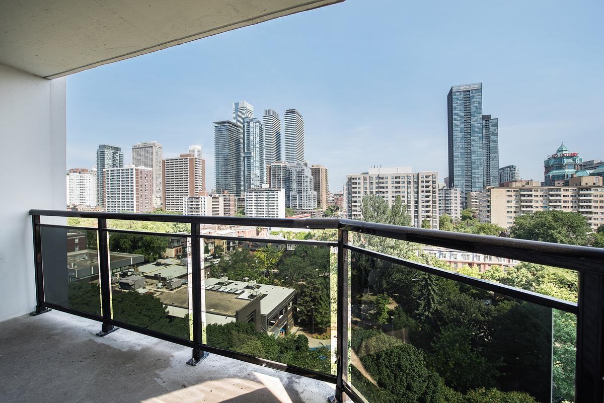 80 Wellesley Street, East - Photo 4 of 15