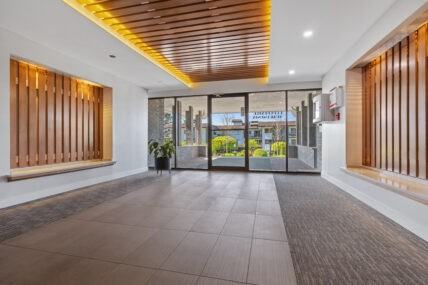 The Dorchester Apartments - Photo 6 of 14