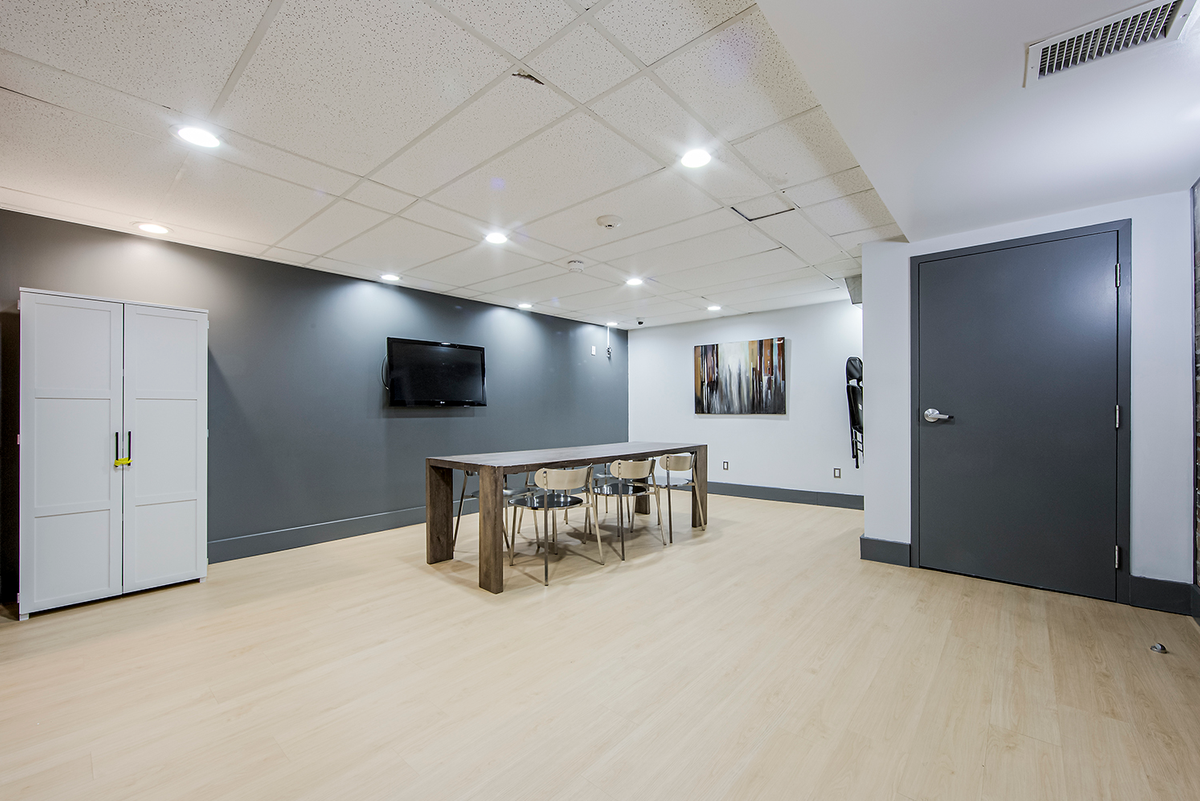 27-40 Vanier Drive - Photo 7 of 22