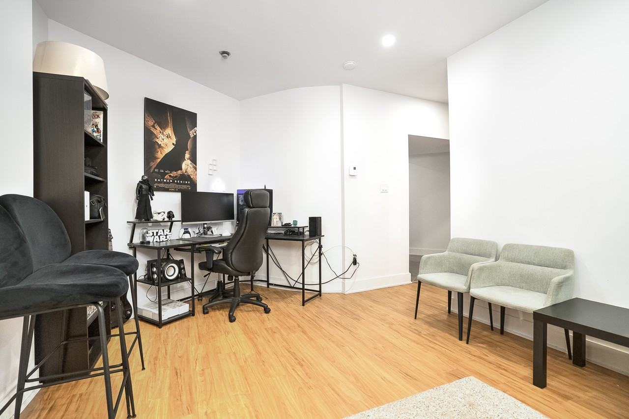 3440 Ridgewood - Photo 5 of 50