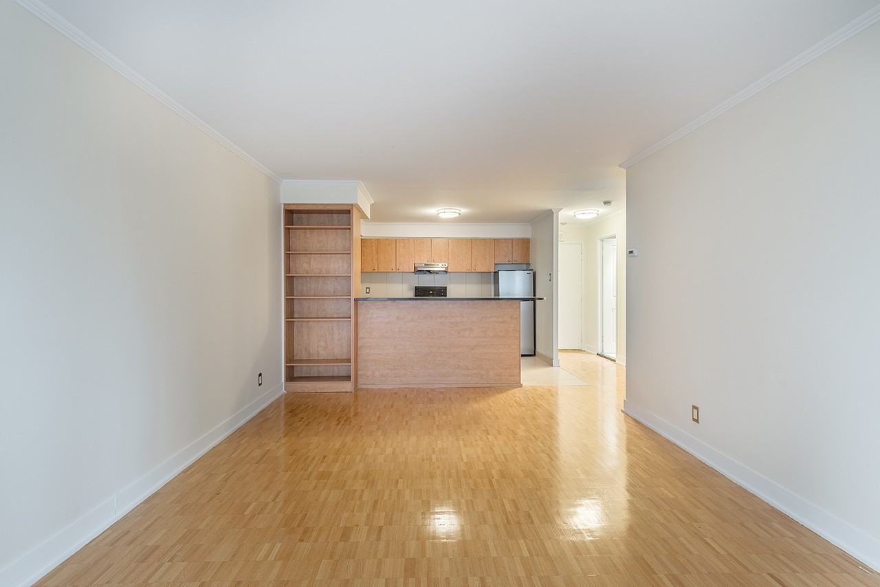 2100 Saint-Marc - Photo 4 of 50