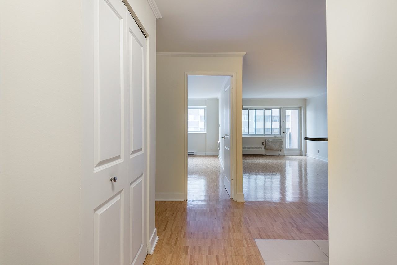 2100 Saint-Marc - Photo 5 of 50