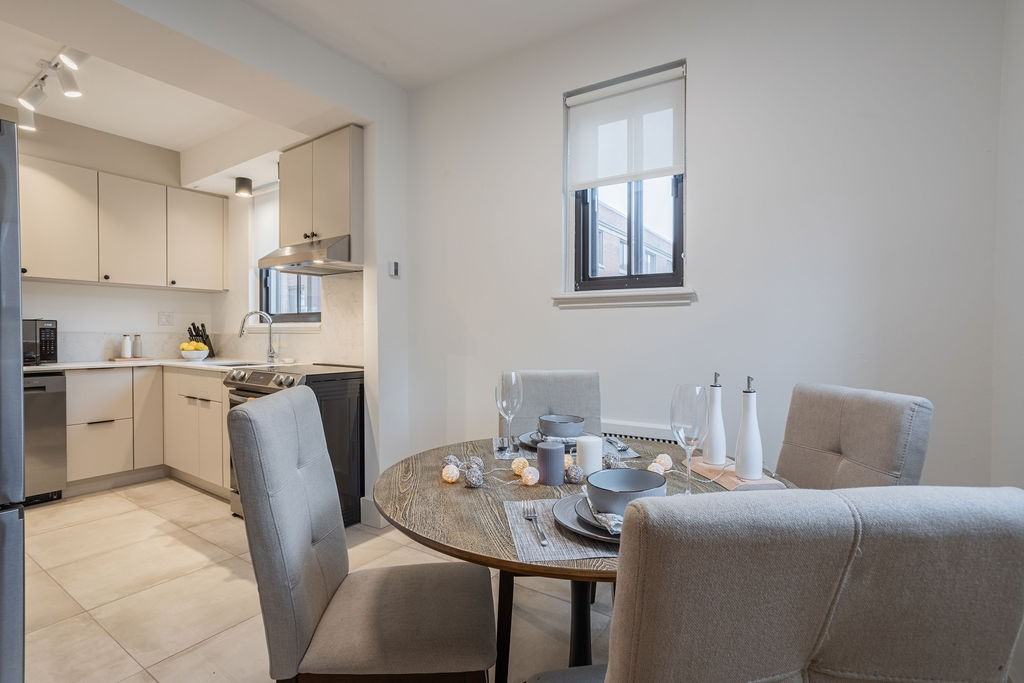 7 Av. Roosevelt - Photo 7 of 39