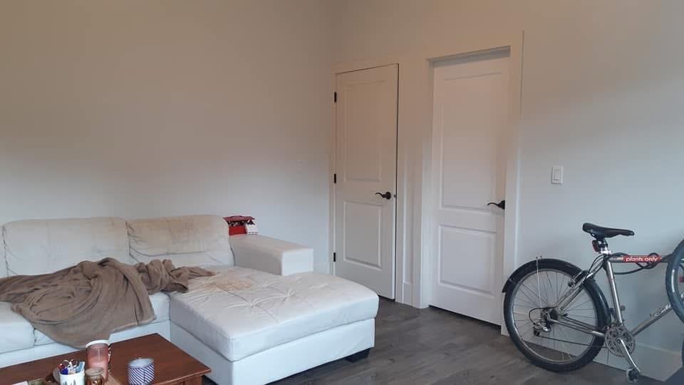 13950 Brentwood Crescent - Photo 3 of 19