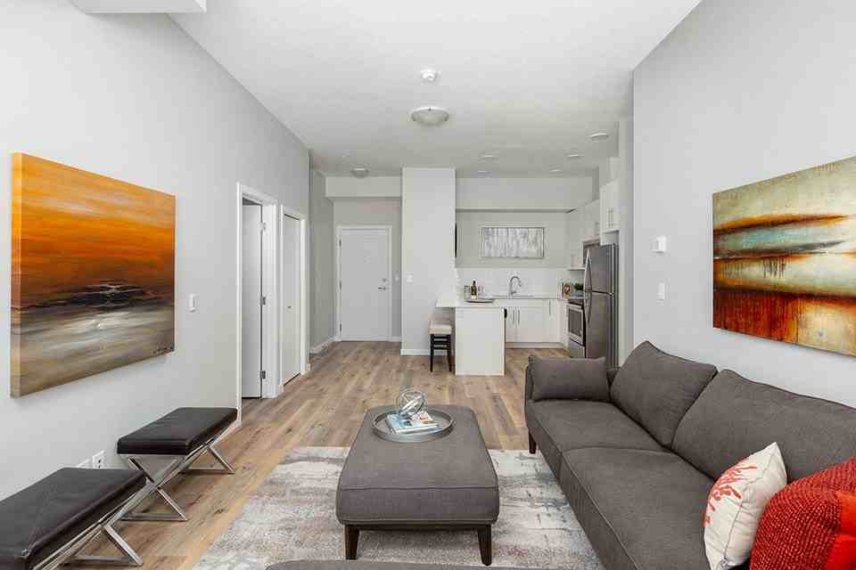 Glenmore Central - Photo 7 of 19