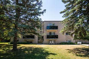 7-11 Manhattan Crt. - Photo 1 of 1