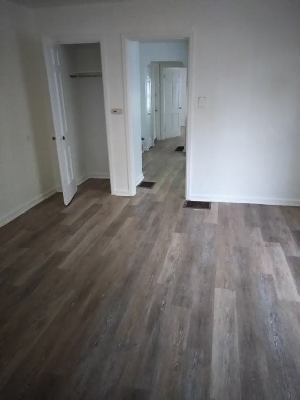 235 East Hillcrest Avenue - Photo 4 of 6