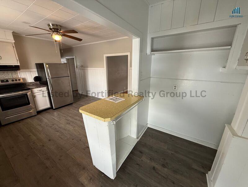 94 Buffinton St #3 - Photo 3 of 19