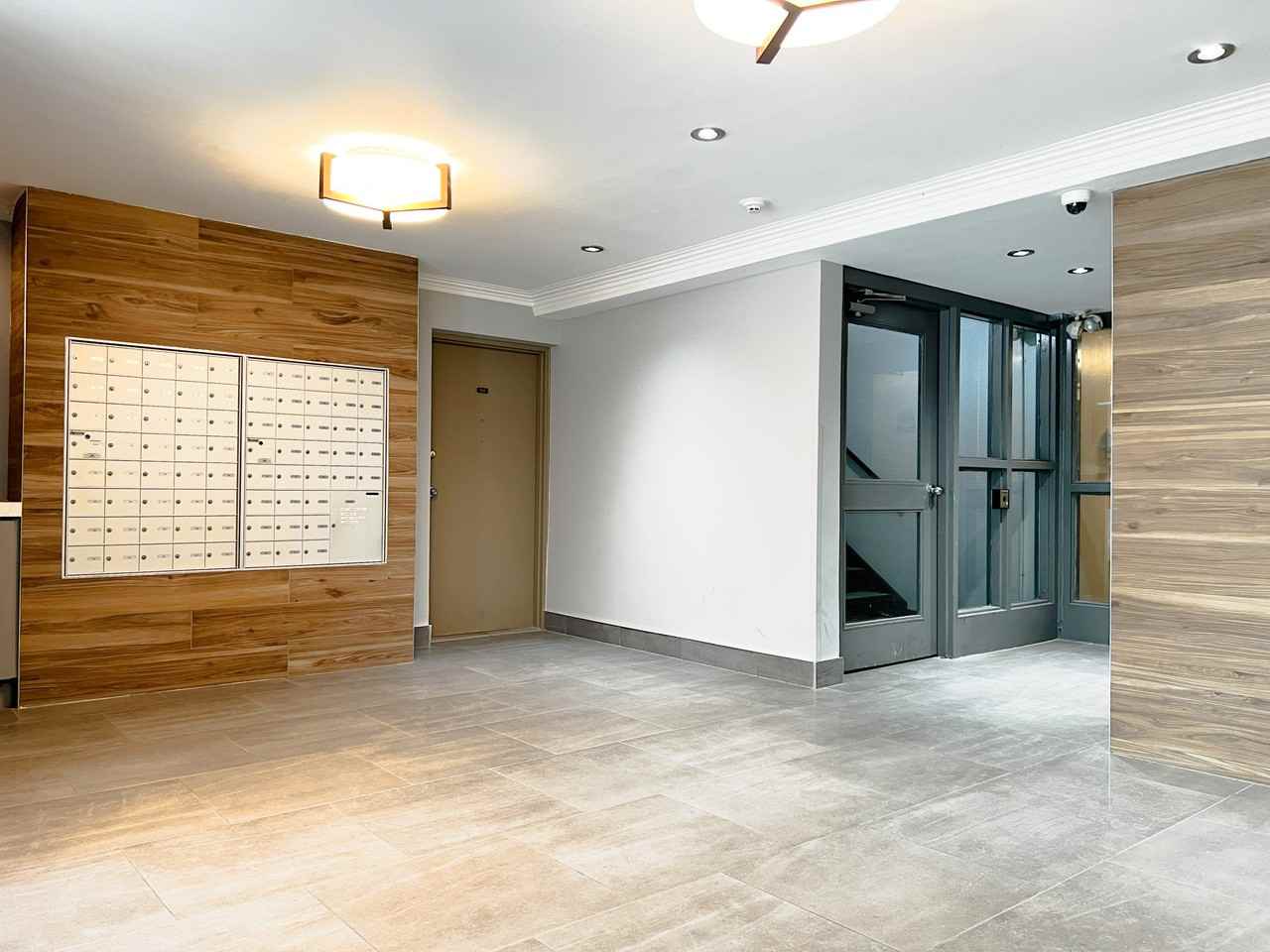 75 Spencer Avenue - Photo 2 of 7