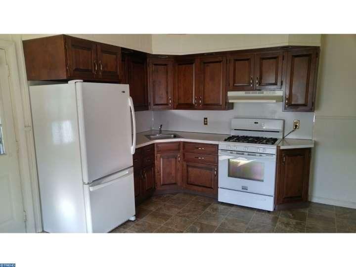 23 E High St - Photo 2 of 7